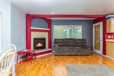 Living Room 1150-FULL