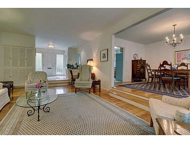 18 Glen Dr, Providence, RI 02906 - photo 7