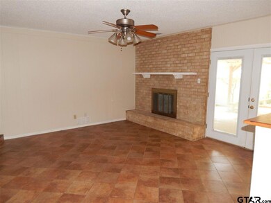 2915 2915 Azalea, Tyler, TX 75701 - photo 6