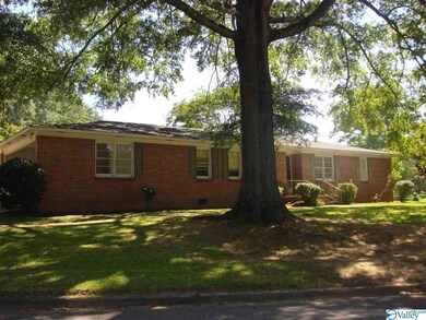 229 Cordell St, Gadsden, AL 35901 - photo 2