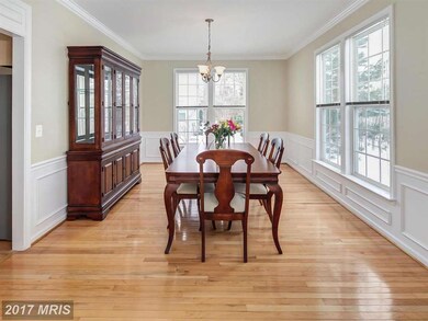 4972 Marshall Crown Rd, Centreville, VA 20120 - photo 6