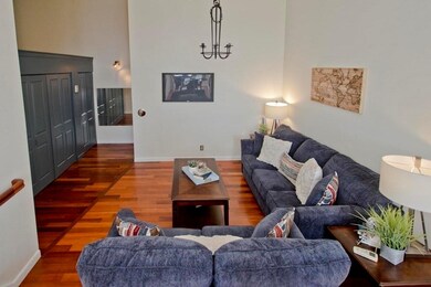 Classical High Condominiums unit 411, Springfield, MA 01103 - photo 5