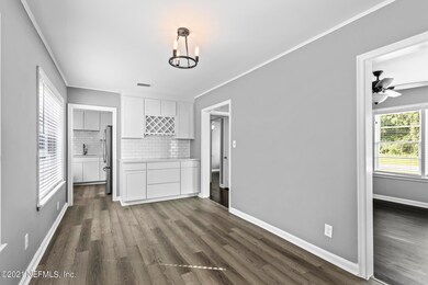 2511 Lake Shore Blvd, Jacksonville, FL 32210 - photo 5