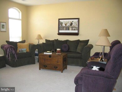 24762 Stone Station Terrace unit 204, Stone Ridge, VA 20105 - photo 2