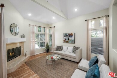 2227 Fernleaf Ct, Thousand Oaks, CA 91362 - photo 6