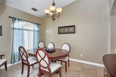 15873 Tokay St, Victorville, CA 92395 - photo 4