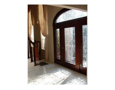 Foyer.