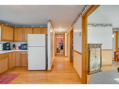 10 Cobblestone St, Cumberland, RI 02864 - photo 4