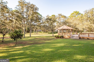 1439 S River Oaks Dr, Blackshear, GA 31516 - photo 7