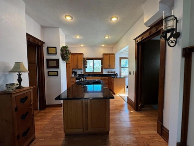 1314 Des Moines St, Webster City, IA 50595 - photo 6