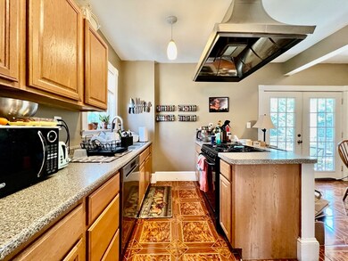 69 Woodlawn St unit 3, Jamaica Plain, MA 02130 - photo 6