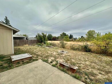 1837 Becca Ct SE, Albany, OR 97322 - photo 3