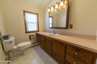 53 Meadowview Dr, Cheshire, MA 01225 - photo 6