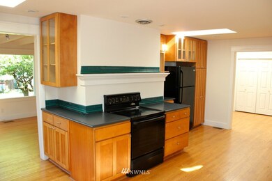 8700 240th St SW, Edmonds, WA 98026 - photo 7