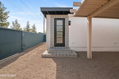 Rolling Security Gate