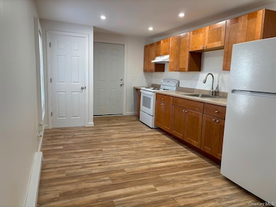 447 Route 376 unit 2, Hopewell Junction, NY 12533 - photo 4