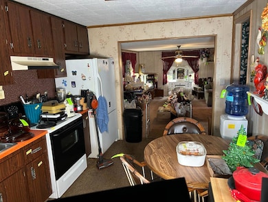 205 Amend Rd, Uniontown, PA 15401 - photo 6