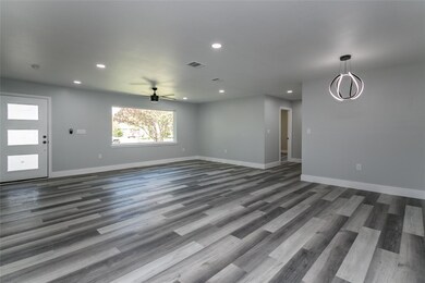 18 Beverly Ct, Bedford, TX 76022 - photo 4