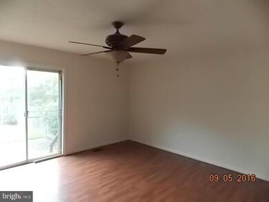 509 Georgetowne Ct, Stephens City, VA 22655 - photo 2