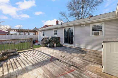66 Benedict Rd, Warwick, RI 02888 - photo 3
