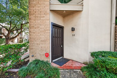 10811 Richmond Ave unit 98, Houston, TX 77042 - photo 4