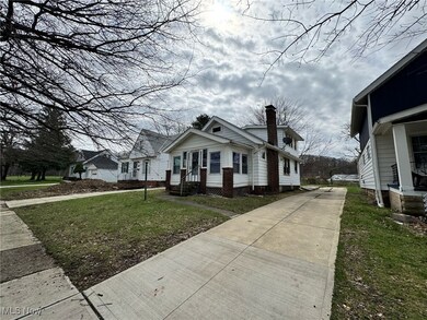 22680 Coulter Ave, Euclid, OH 44117 - photo 4