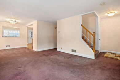 11 Elmwood Cir, Peabody, MA 01960 - photo 4