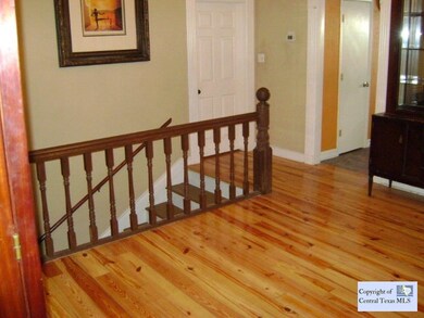 617 Blanco St, San Marcos, TX 78666 - photo 6