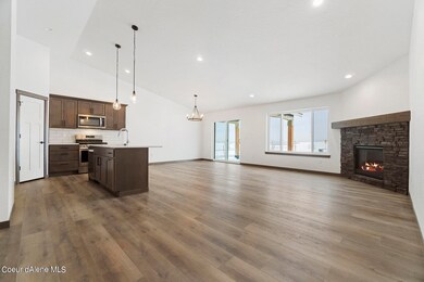 8391-Splitrail-Ave-5554