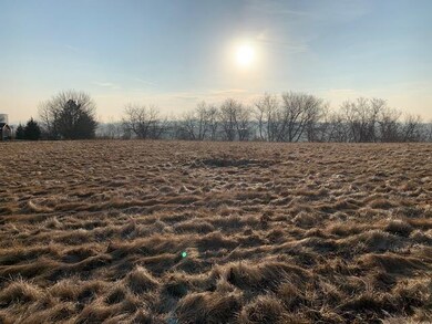 4877 Highwood Cir, Middleton, WI 53562 - photo 4