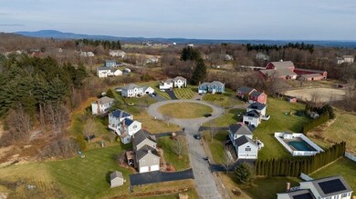 3 Jonathan Cir, Rutland, MA 01543 - photo 4