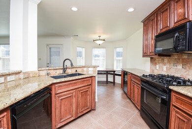 6107 Stilson Branch Ln, Houston, TX 77092 - photo 7