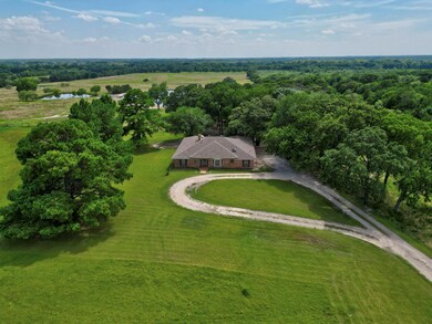 1210 Pecan Grove Rd, Ennis, TX 75119 - photo 2