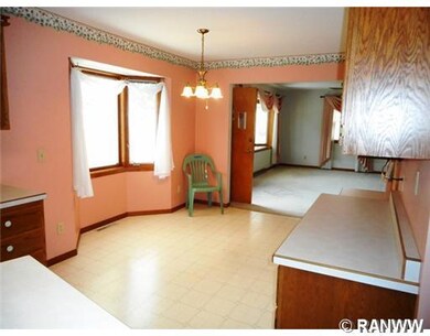 511 16th St SE, Menomonie, WI 54751 - photo 5