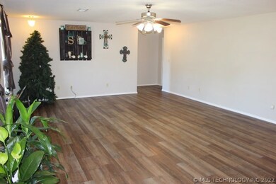 Large living room.
