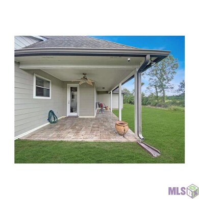 1521 Pecan Crossing Ave, Zachary, LA 70791 - photo 7