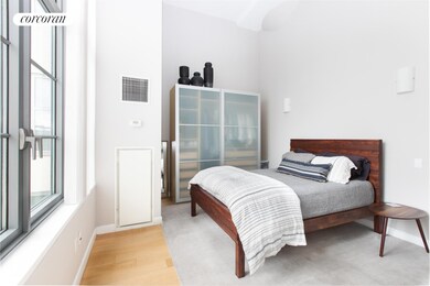 Arris Lofts unit 228, Long Island City, NY 11101 - photo 4