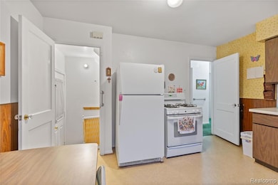 3547 Huron St, Dearborn, MI 48124 - photo 7