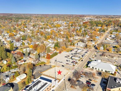 368 Jefferson St, Sturgeon Bay, WI 54235 - photo 6