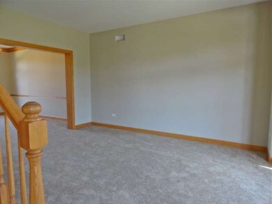 407 Sudbury Cir, Oswego, IL 60543 - photo 5