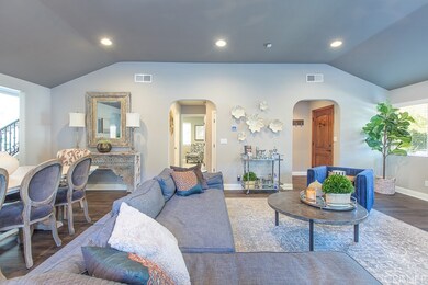 21906 Martinez St, Woodland Hills, CA 91364 - photo 6