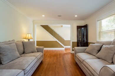 165 Seaside Ave unit 1, Stamford, CT 06902 - photo 3