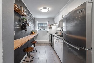 8 Commonwealth Ct unit 3, Brighton, MA 02135 - photo 5