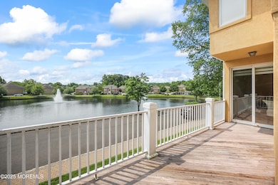 117 Sequoia Woods Ct, Holmdel, NJ 07733 - photo 4