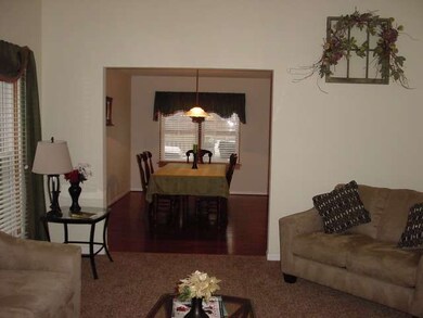 561 Beaconsfield Ave, Naperville, IL 60565 - photo 2