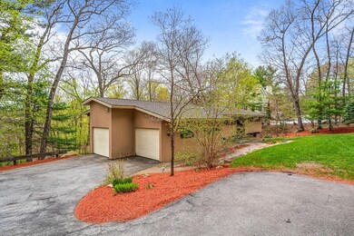 65 Spring Grove Rd, Andover, MA 01810 - photo 3