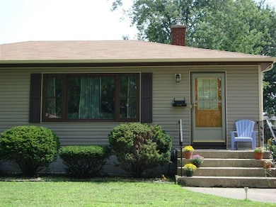 1423 N Harvey St, Griffith, IN 46319 - photo 4