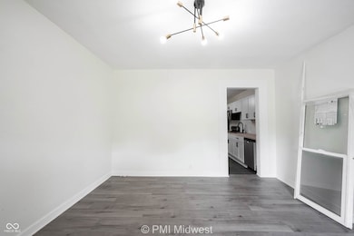 426 N Bradley Ave, Indianapolis, IN 46201 - photo 6