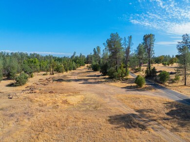 NSA Nevada Ln, Redding, CA 96003 - photo 6