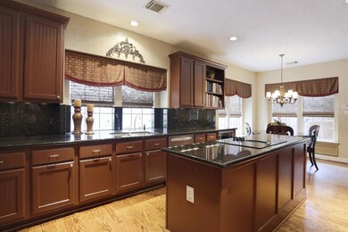 8010 Sonata Ct, Houston, TX 77040 - photo 6